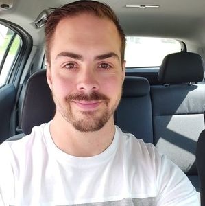 Meet your Posher, Alex